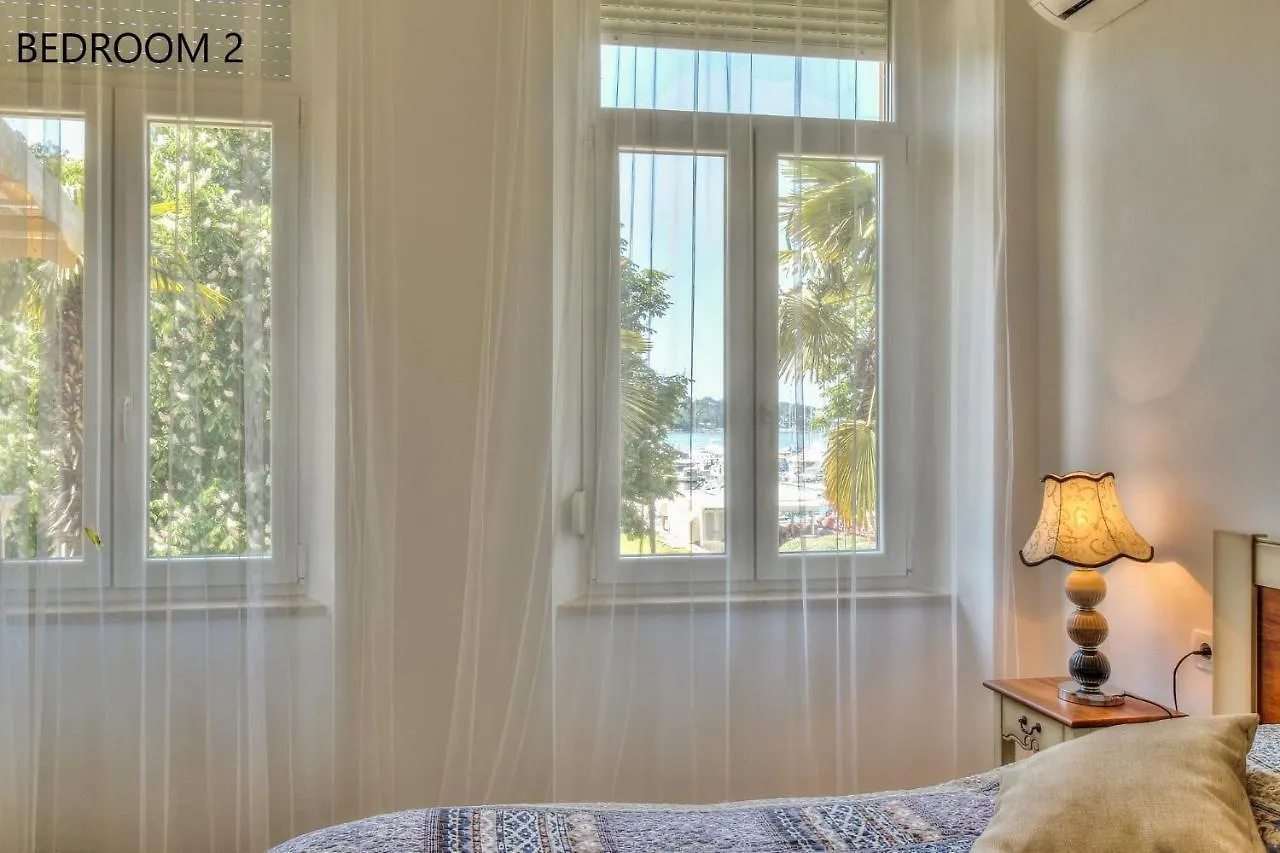 公寓 Boutique Apartman Villa Mediteran 波雷奇
