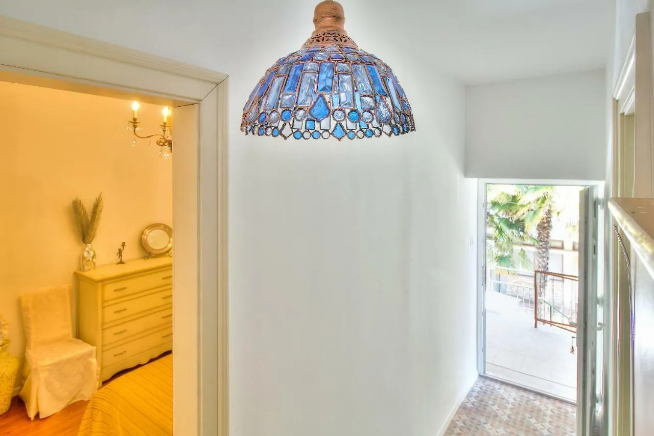 アパート Boutique Apartman Villa Mediteran ポレッチ