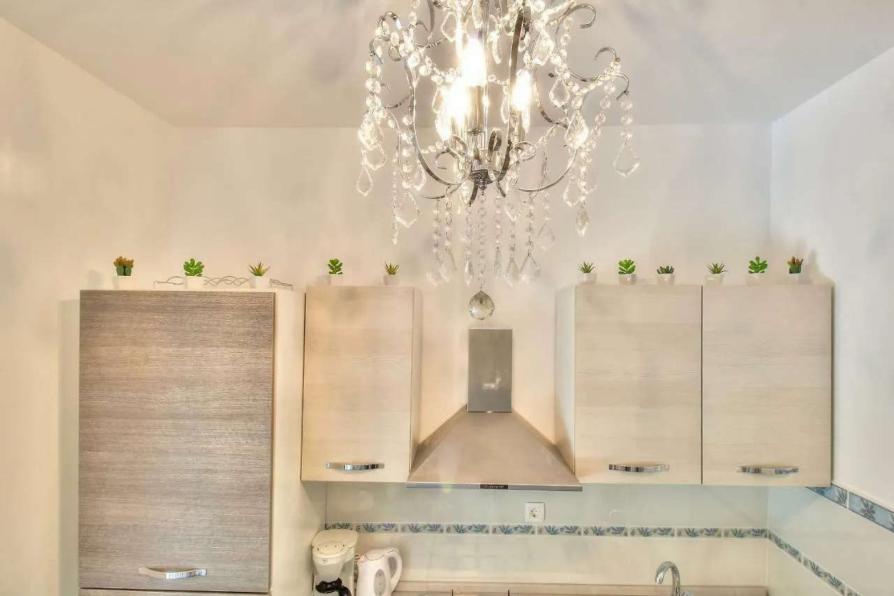 Boutique Apartman Villa Mediteran 波雷奇 克罗地亚